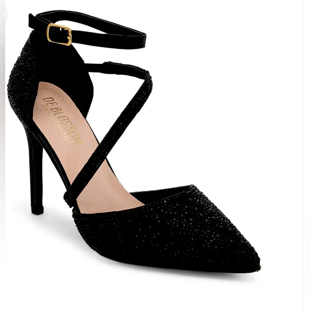 The Blossom Collection Ankle Strap Pointed Toe Heel. Size 5.5 - Picture 12 of 12